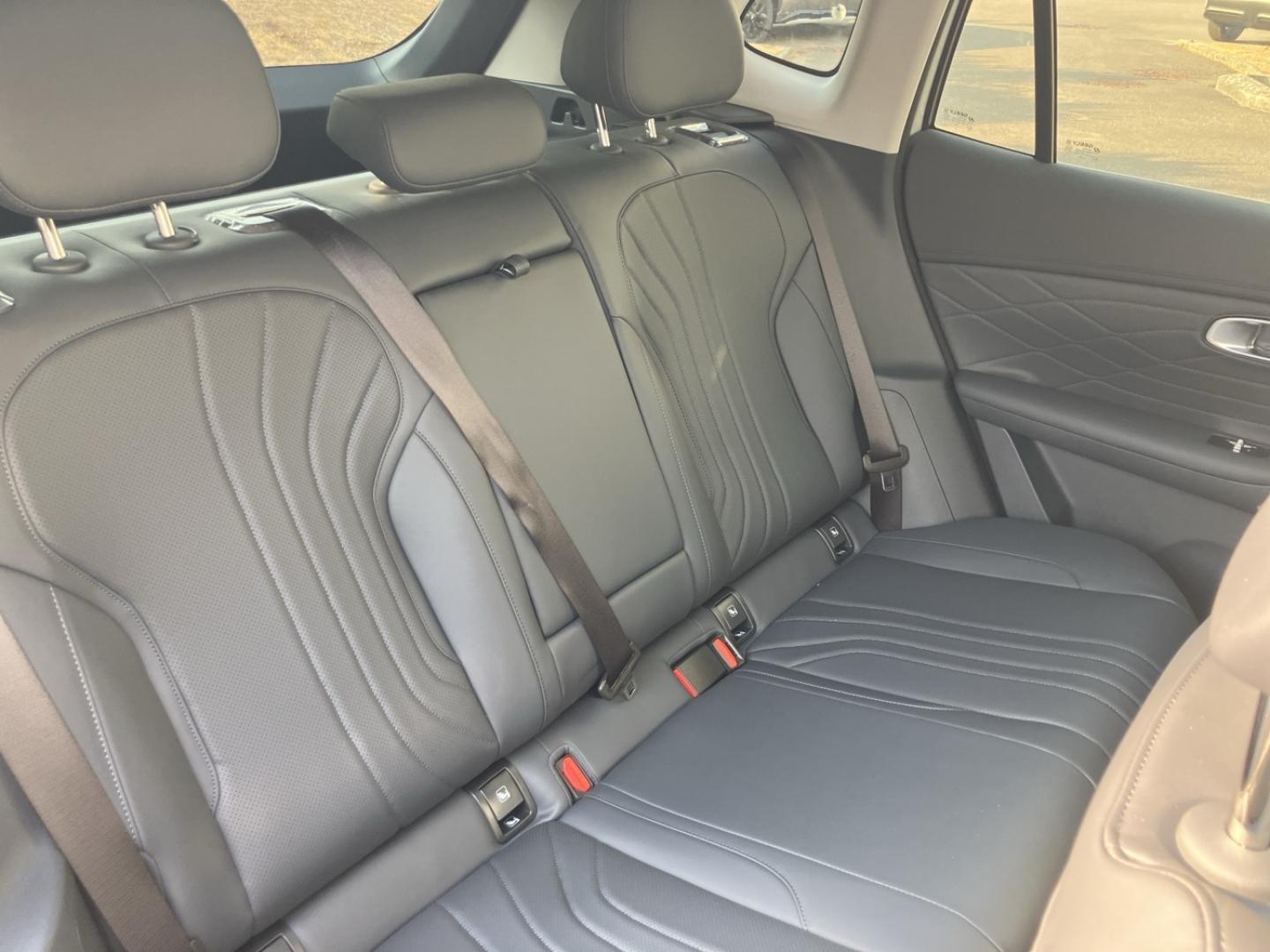 Image GEELY Starray 1.5 EM-i 99+218ch Max+
