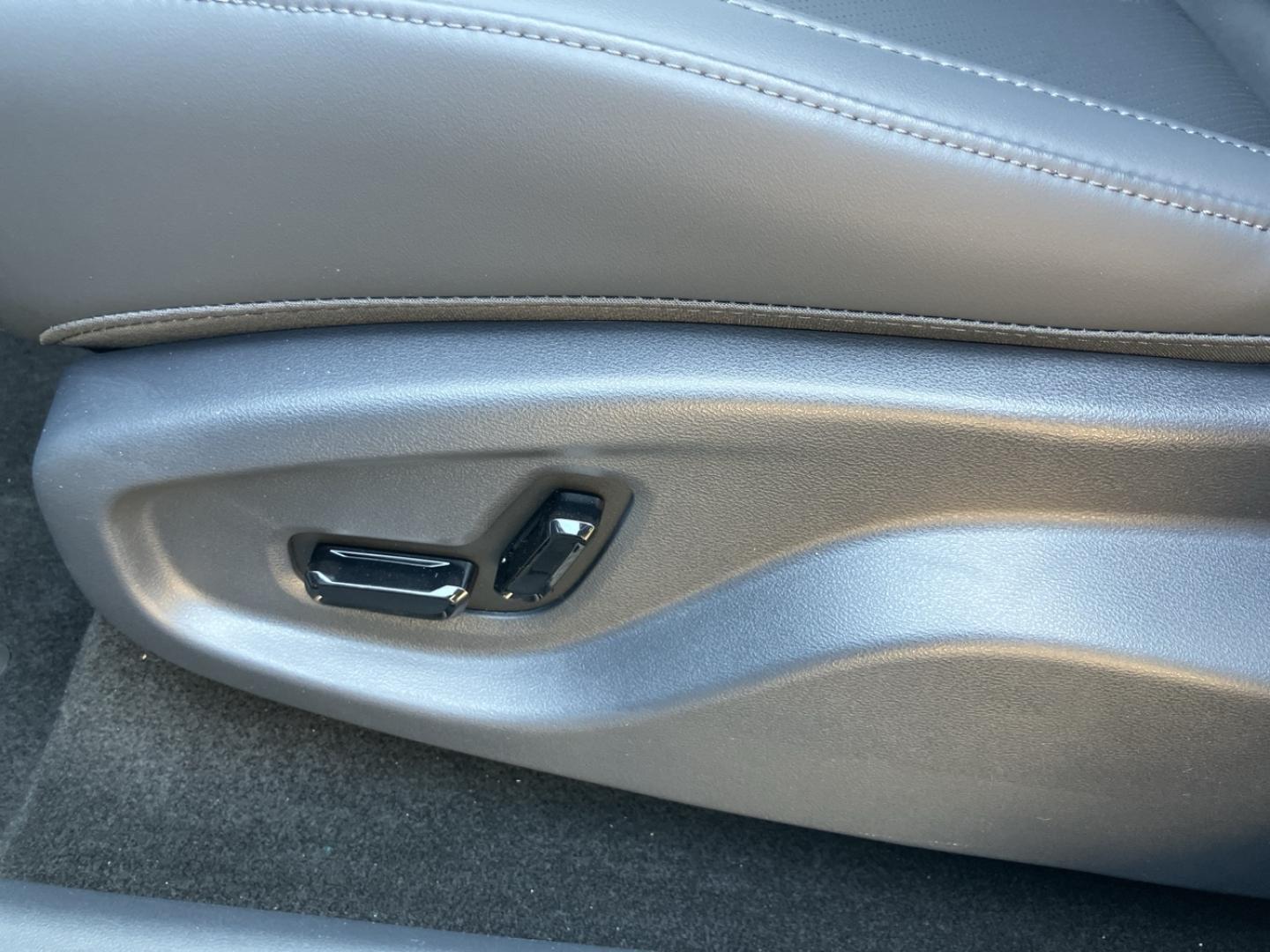 Image GEELY Starray 1.5 EM-i 99+218ch Max+