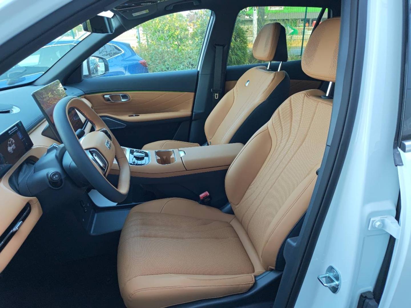Image GEELY Starray 1.5 EM-i 99+218ch Max+