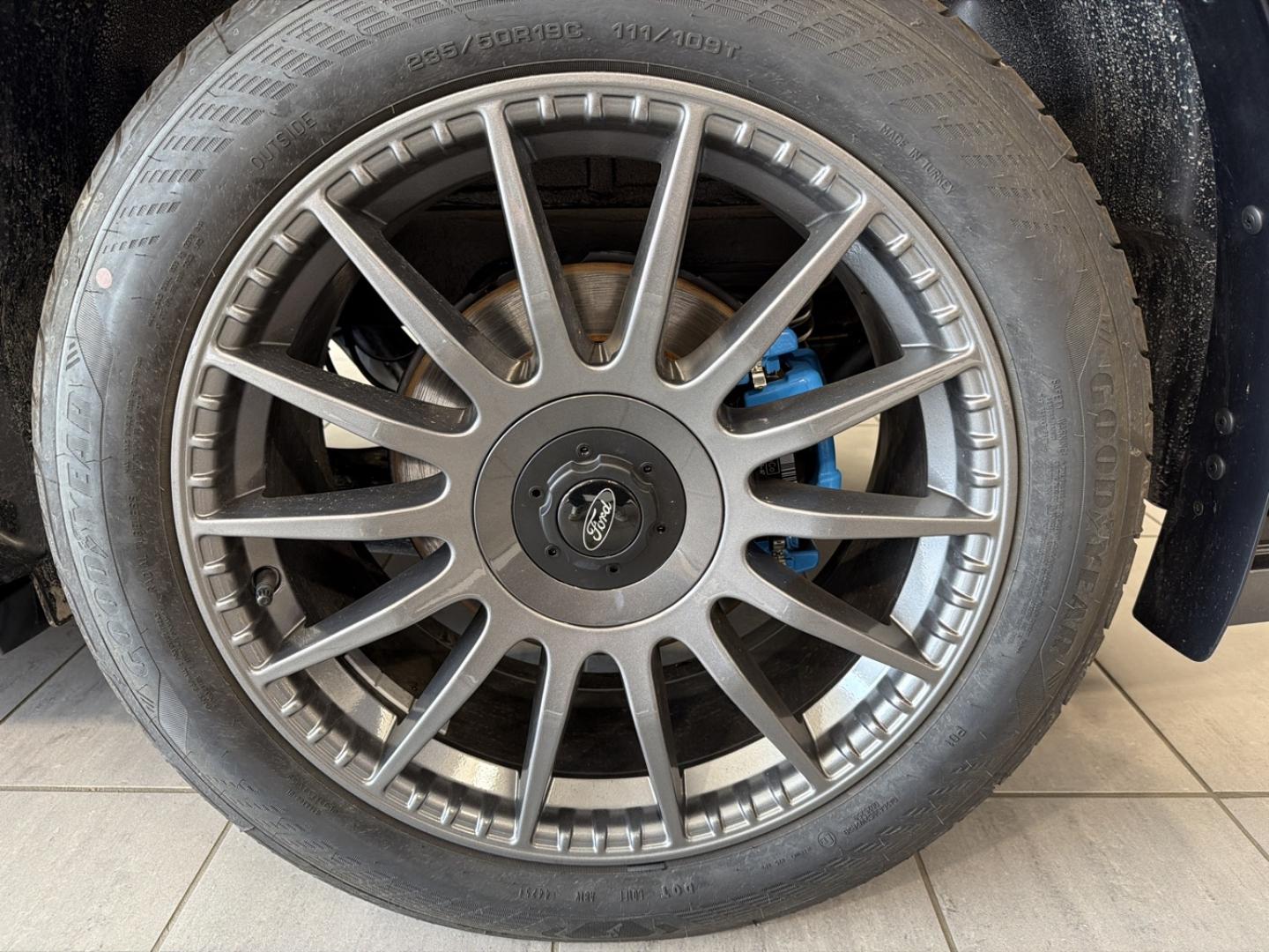 Image FORD Transit Custom Fg 320 L1H1 2.5 Duratec 232ch Hybride rechargeable MS-RT CVT