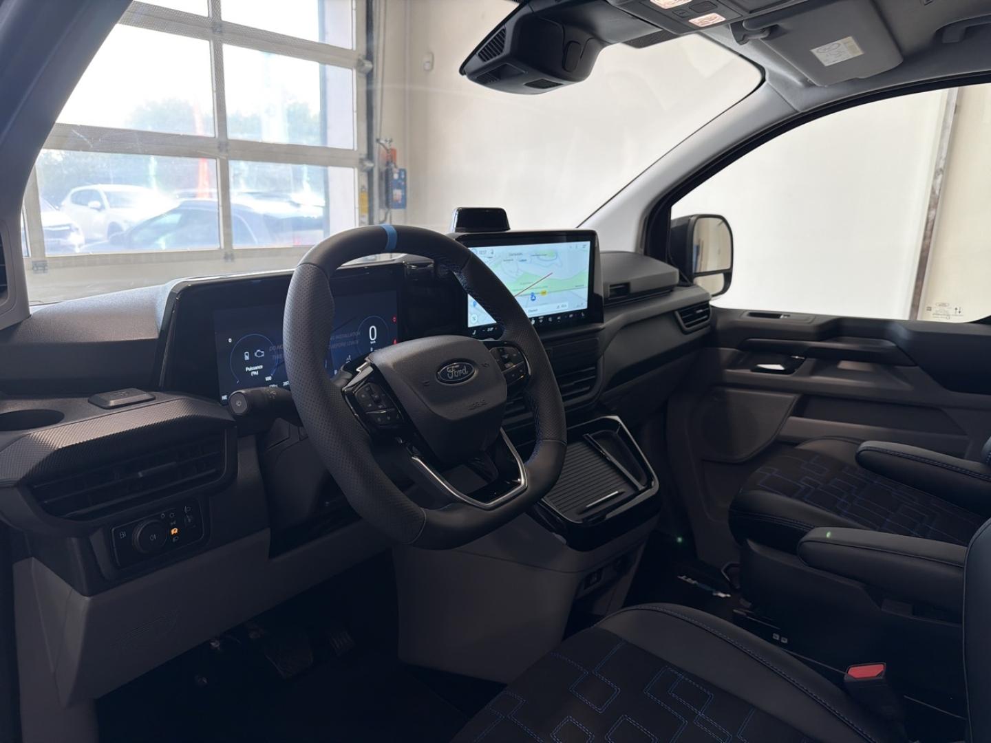 Image FORD Transit Custom Fg 320 L1H1 2.5 Duratec 232ch Hybride rechargeable MS-RT CVT