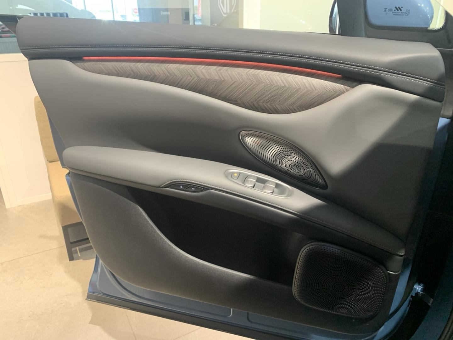 Image MG MOTOR IM6 EV 751ch - 100kWh 4WD