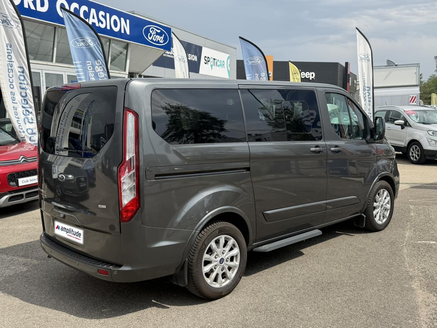 Image FORD Tourneo Custom 310 L1H1 2.0 EcoBlue 130ch Titanium X BVA Euro6.2 8 PLACES