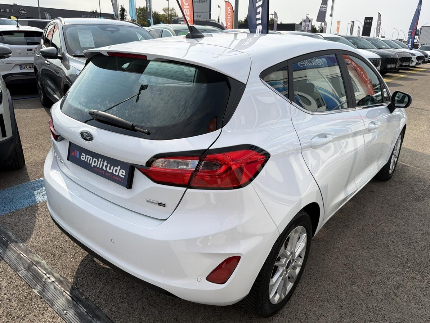 Image FORD Fiesta 1.0 EcoBoost Hybrid 125 ch Titanium Business 5p