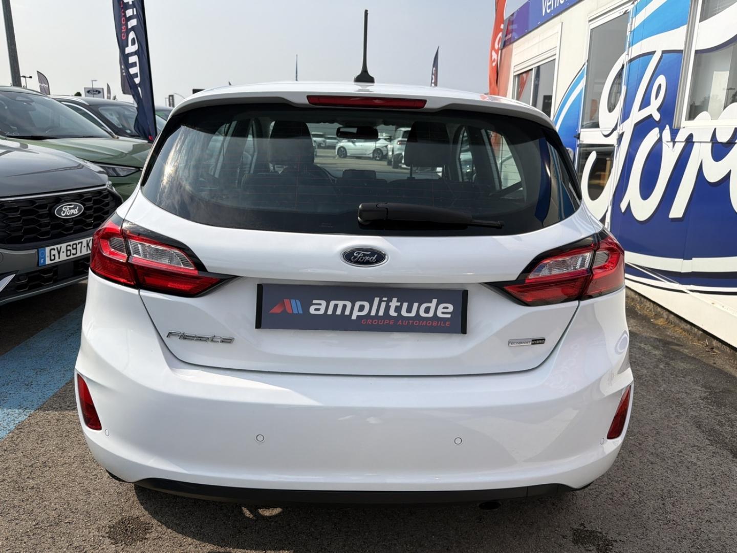 Image FORD Fiesta 1.0 EcoBoost Hybrid 125 ch Titanium Business 5p