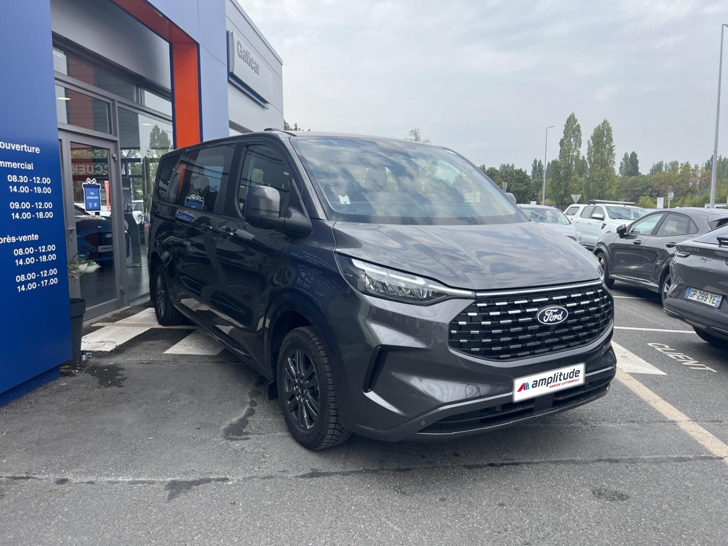 Image FORD Tourneo Custom 320 L2H1 2.0 EcoBlue 150ch Titanium
