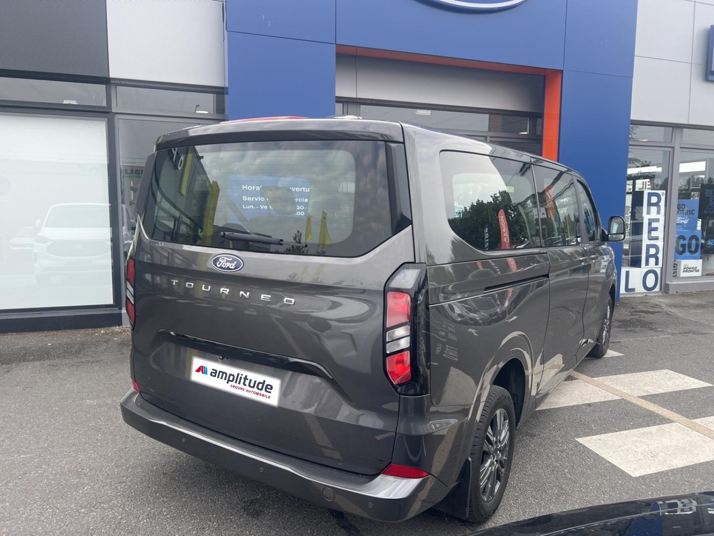 Image FORD Tourneo Custom 320 L2H1 2.0 EcoBlue 150ch Titanium