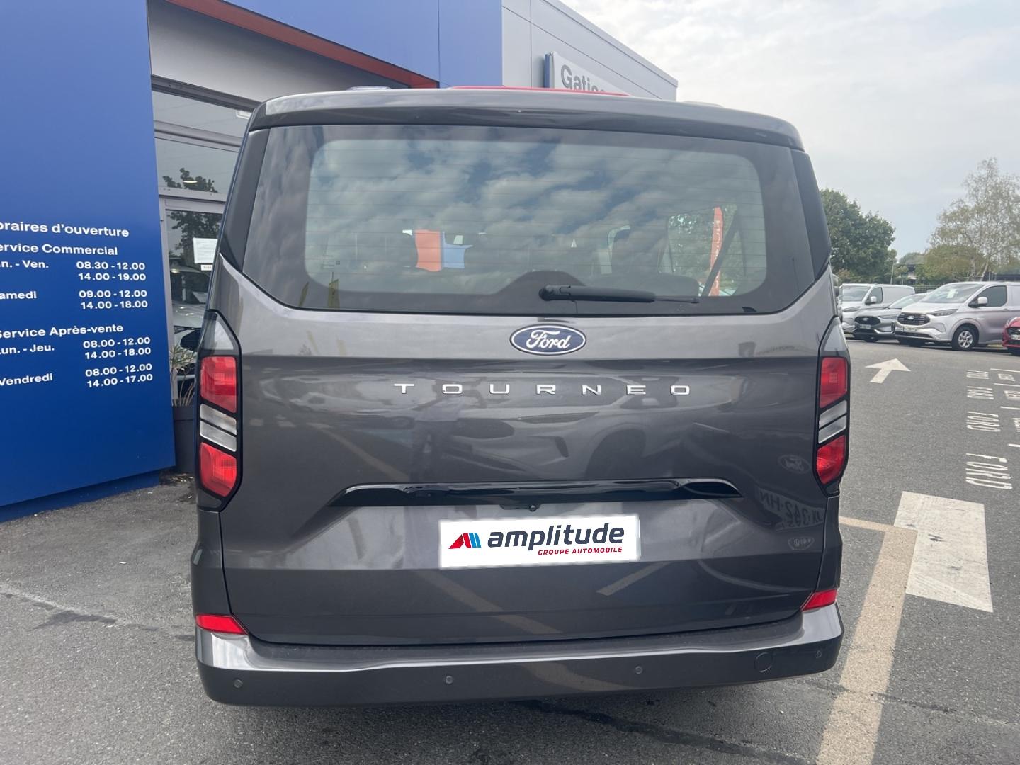 Image FORD Tourneo Custom 320 L2H1 2.0 EcoBlue 150ch Titanium