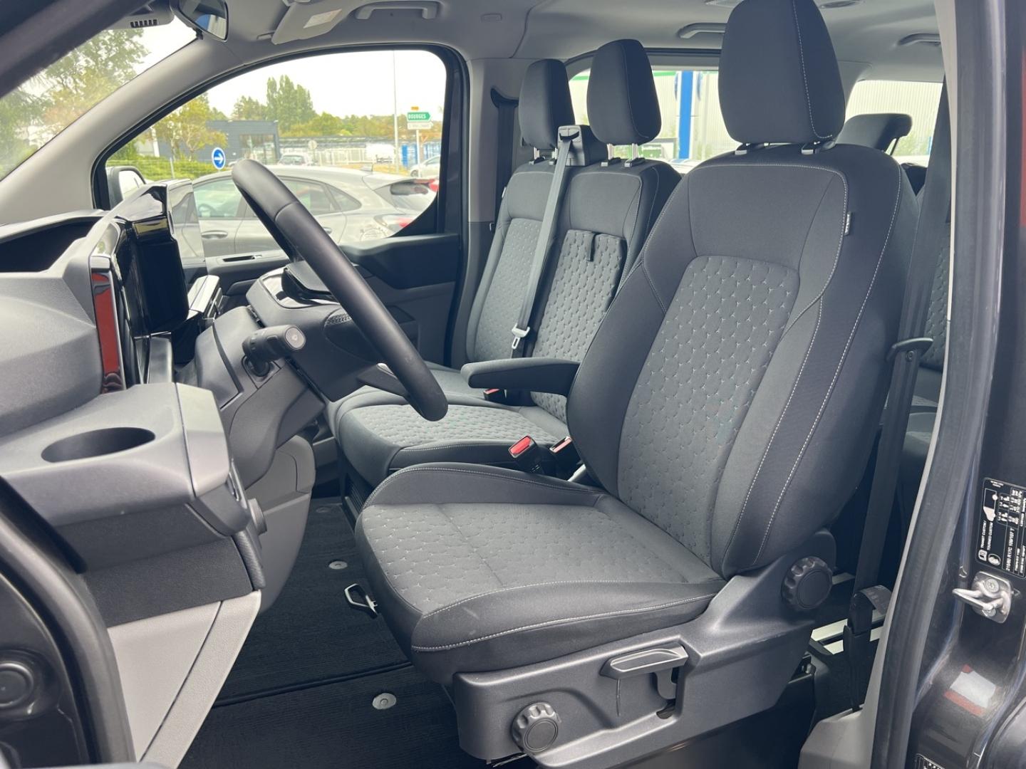 Image FORD Tourneo Custom 320 L2H1 2.0 EcoBlue 150ch Titanium