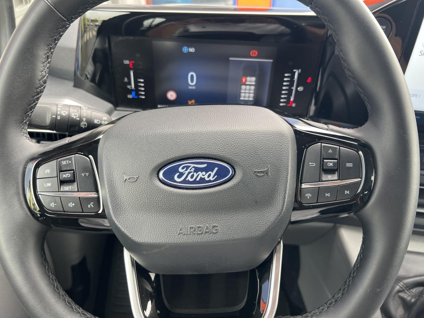 Image FORD Tourneo Custom 320 L2H1 2.0 EcoBlue 150ch Titanium