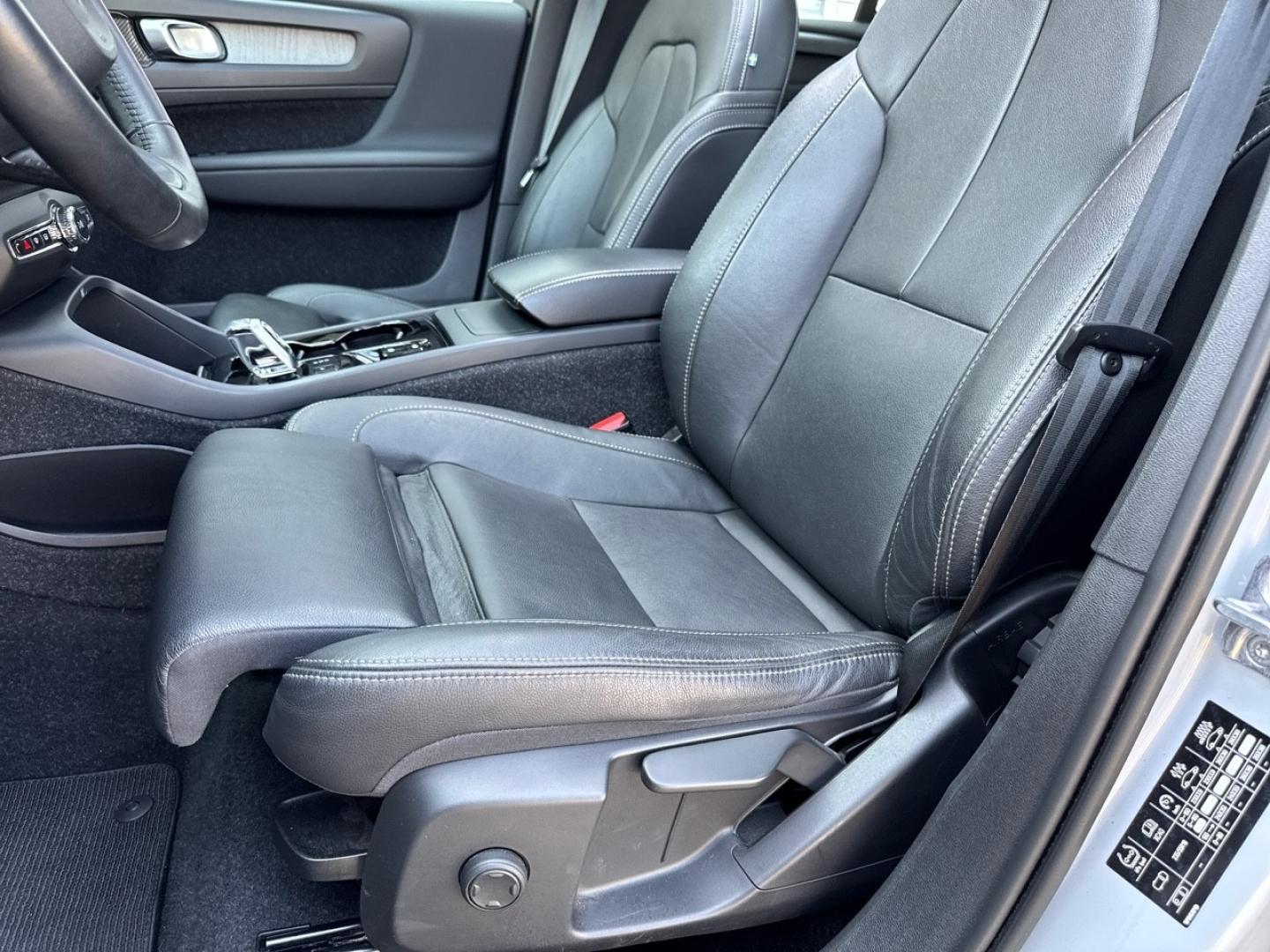 Image VOLVO XC40 T3 163ch Inscription Geartronic 8