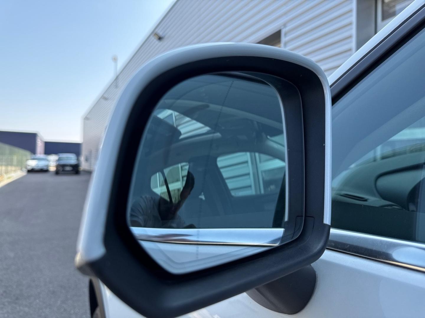 Image VOLVO XC40 T3 163ch Inscription Geartronic 8