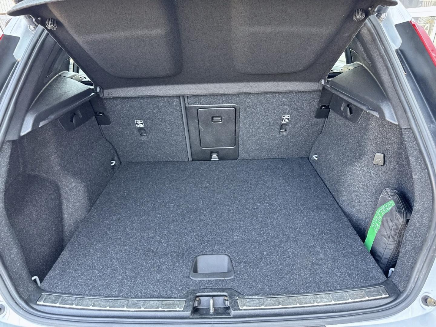 Image VOLVO XC40 T3 163ch Inscription Geartronic 8