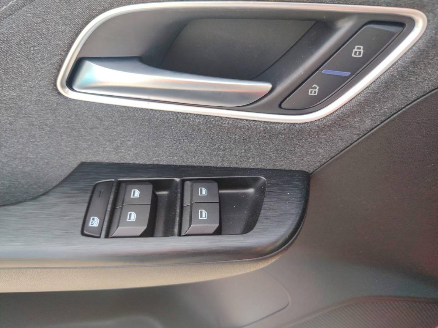 MG MOTOR ZS 1.5 Hybrid+ 197ch Comfort - Miniature 14