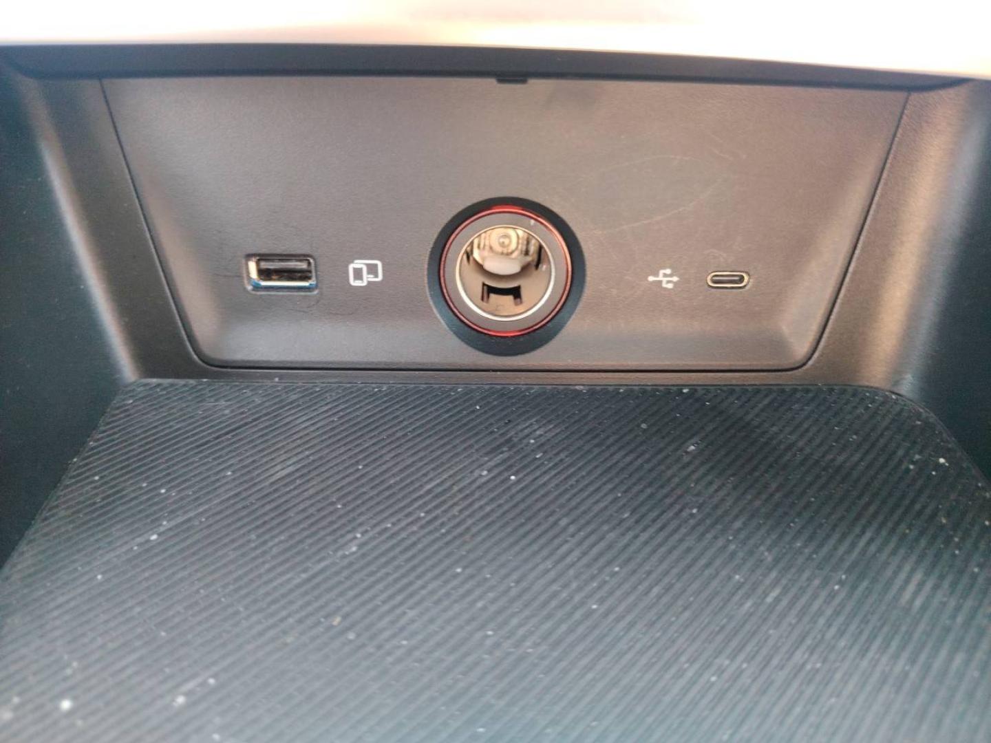 MG MOTOR ZS 1.5 Hybrid+ 197ch Comfort - Miniature 25