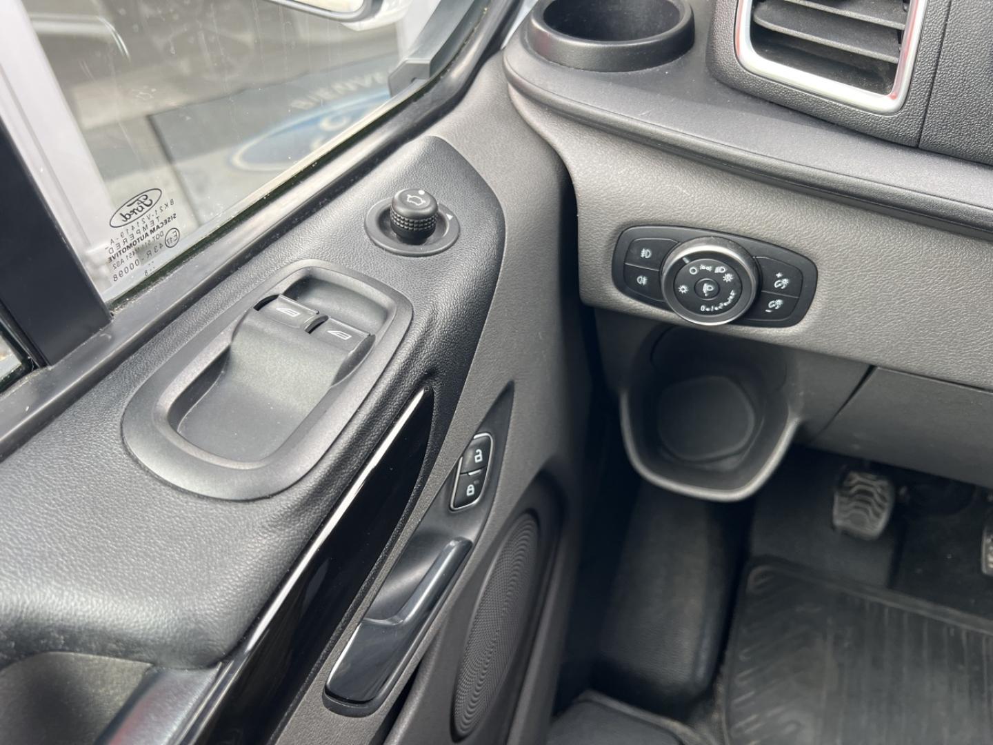 Image FORD Transit Custom Fg 290 L2H1 2.0 EcoBlue 170 Sport - 18
