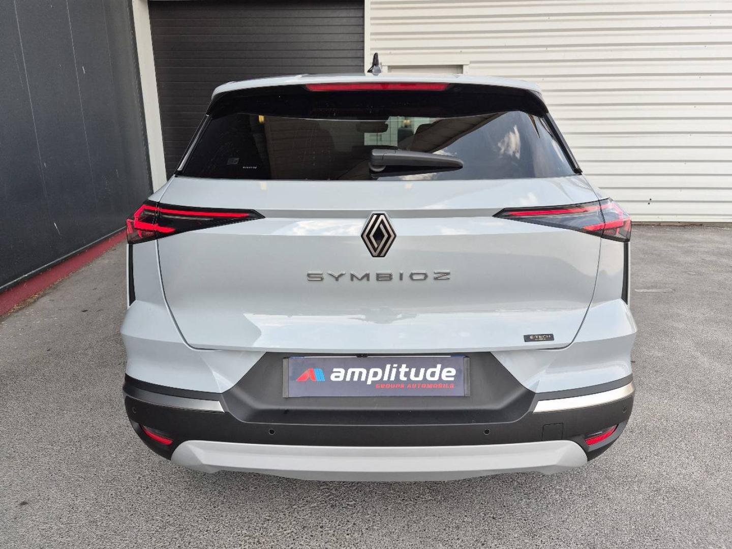 Image RENAULT Symbioz 1.8 E-Tech full hybrid 160ch Iconic - 26