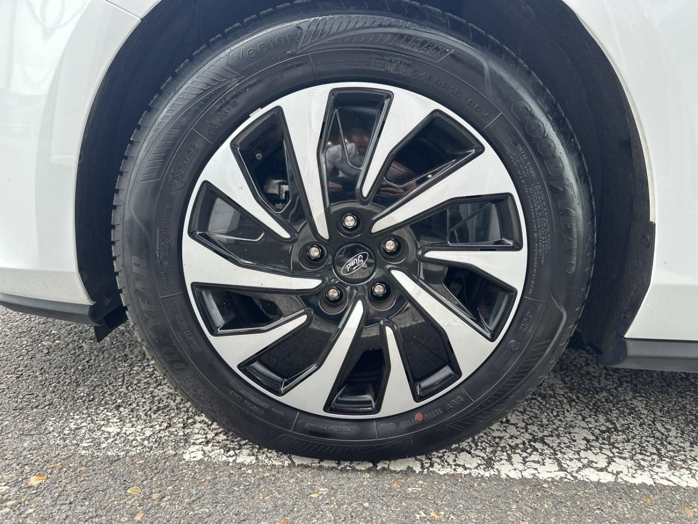 Image FORD Focus 1.0 EcoBoost mHEV 125ch Titanium X Business