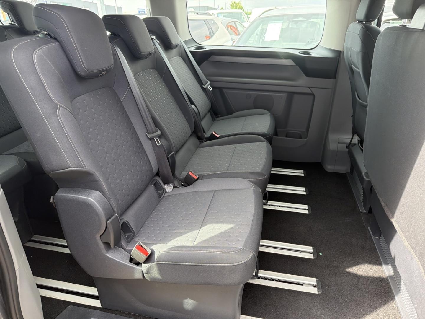 Image FORD Tourneo Custom 320 L2H1 2.0 EcoBlue 150 ch Titanium