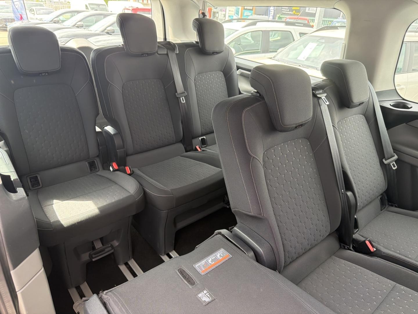 Image FORD Tourneo Custom 320 L2H1 2.0 EcoBlue 150 ch Titanium