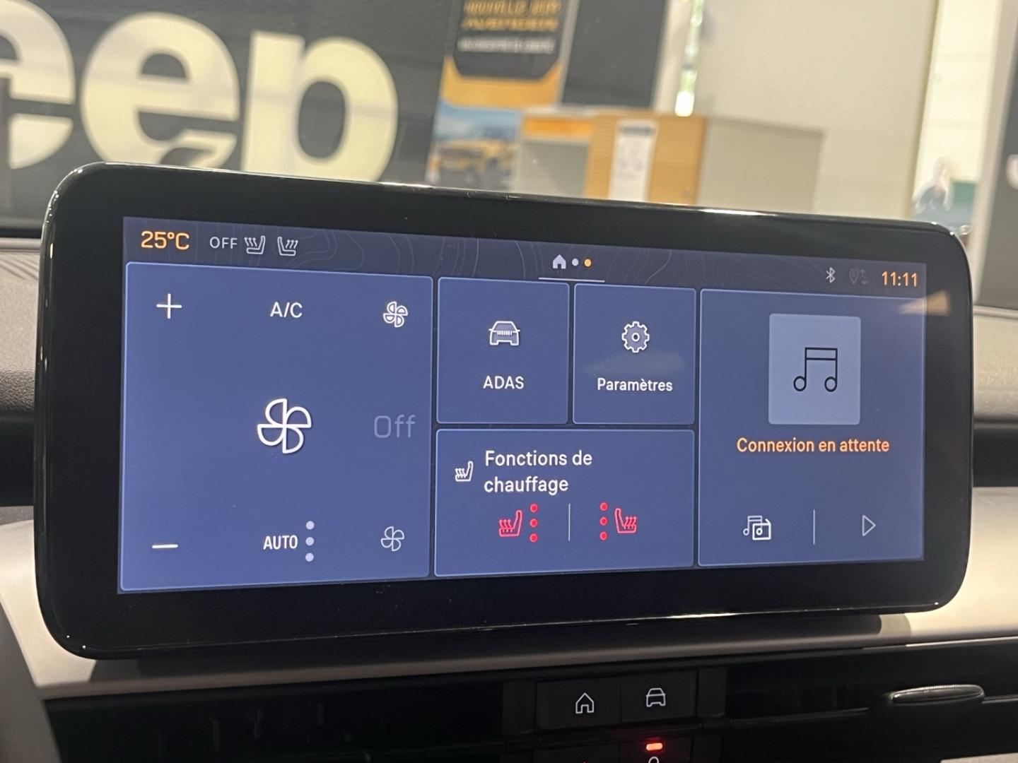 Image JEEP Avenger 1.2 Turbo T3 110ch e-Hybrid Summit BVR6