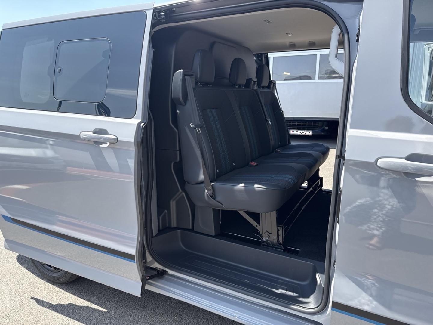 Image FORD Transit Custom Fg 320 L2H1 2.5 Duratec 232ch Hybride recheargeable Cabine Approfondie Sport CVT