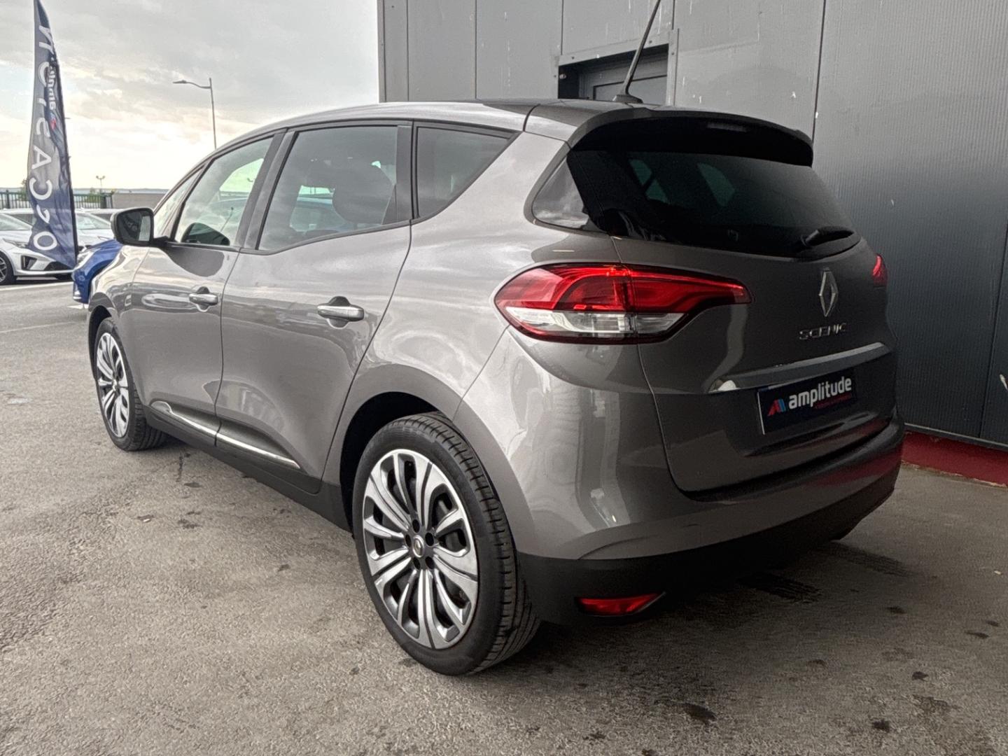 Image RENAULT Scenic 1.3 TCe 140ch Business EDC - 21