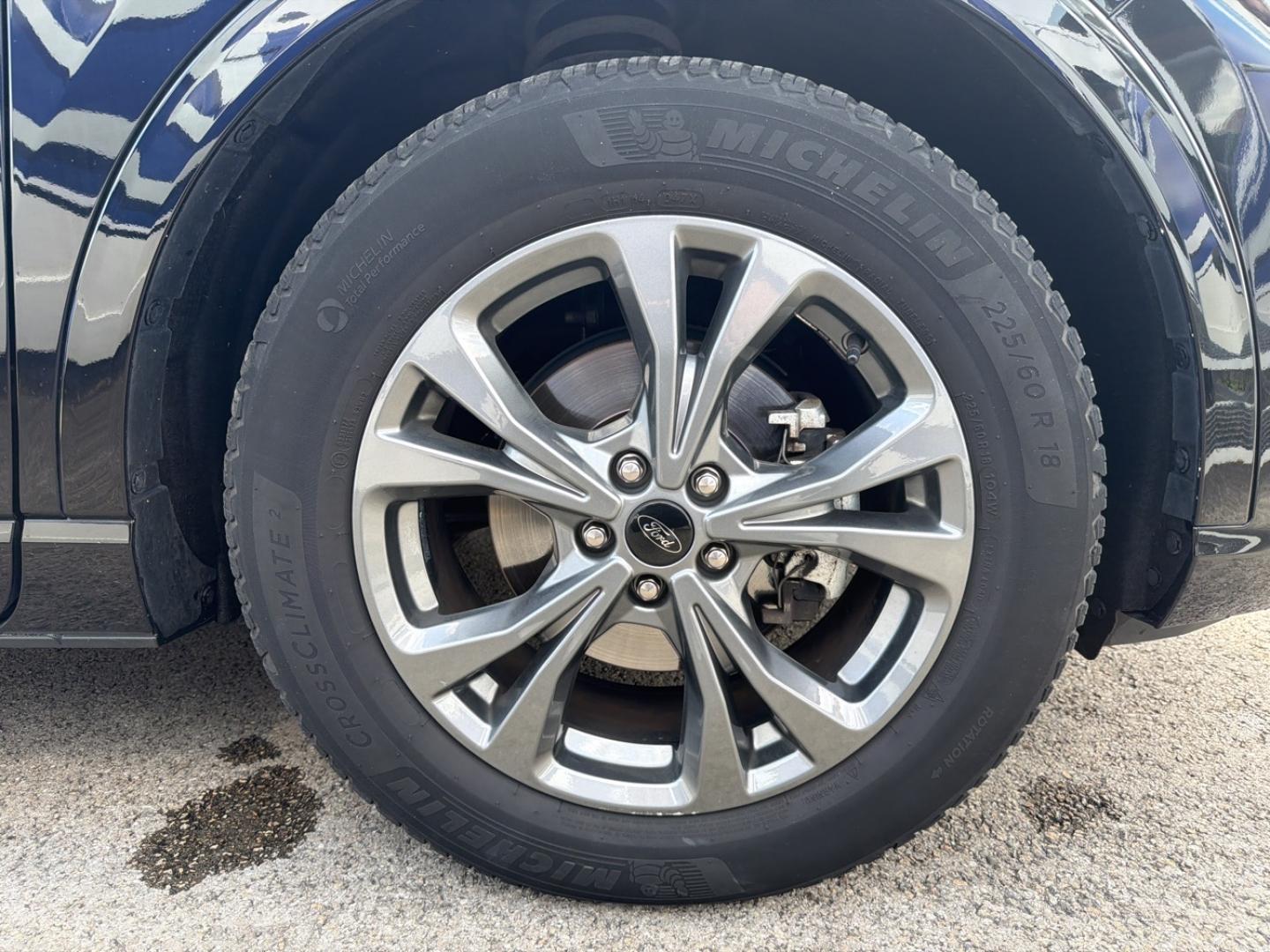 Image FORD Kuga 2.5 Duratec 190 ch FHEV E85 ST-Line Business BVA