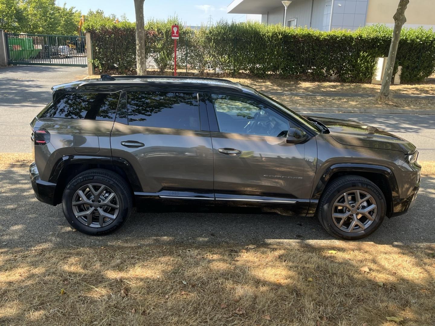 Image JEEP Compass 1.2 Turbo T3 145ch e-Hybrid First Edition BVR6