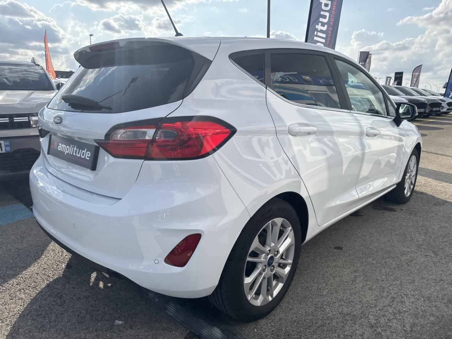 Image FORD Fiesta 1.0 Flexifuel 95 ch Titanium Business 5p