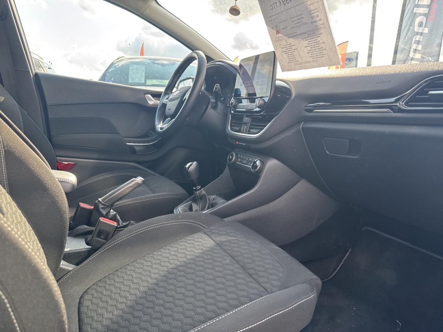 Image FORD Fiesta 1.0 Flexifuel 95 ch Titanium Business 5p