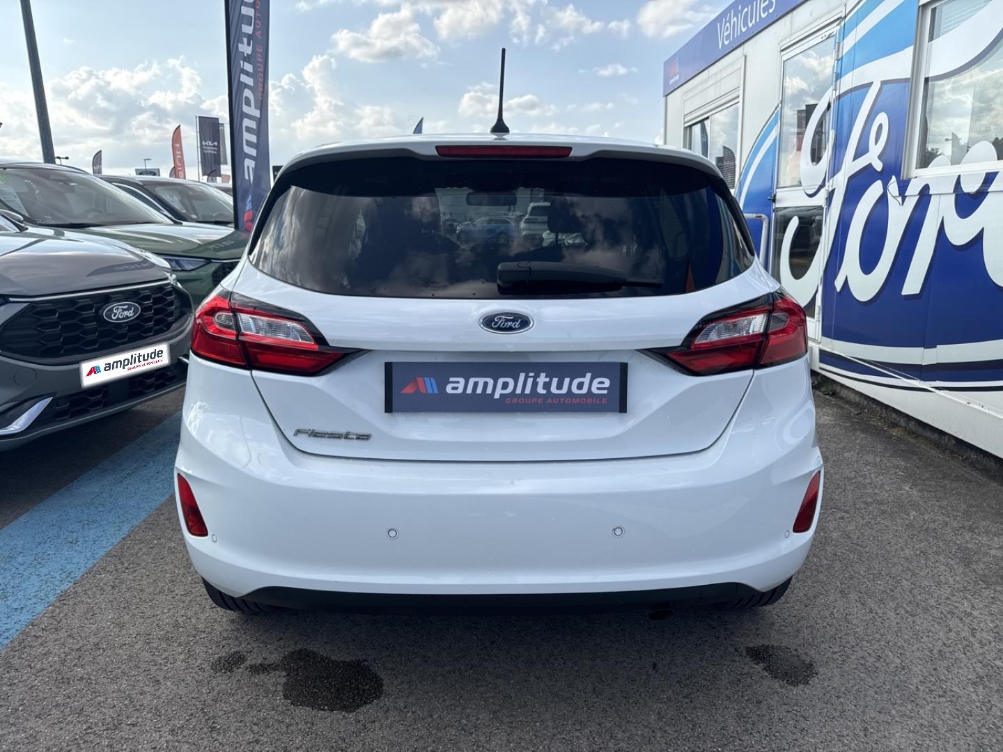 Image FORD Fiesta 1.0 Flexifuel 95 ch Titanium Business 5p