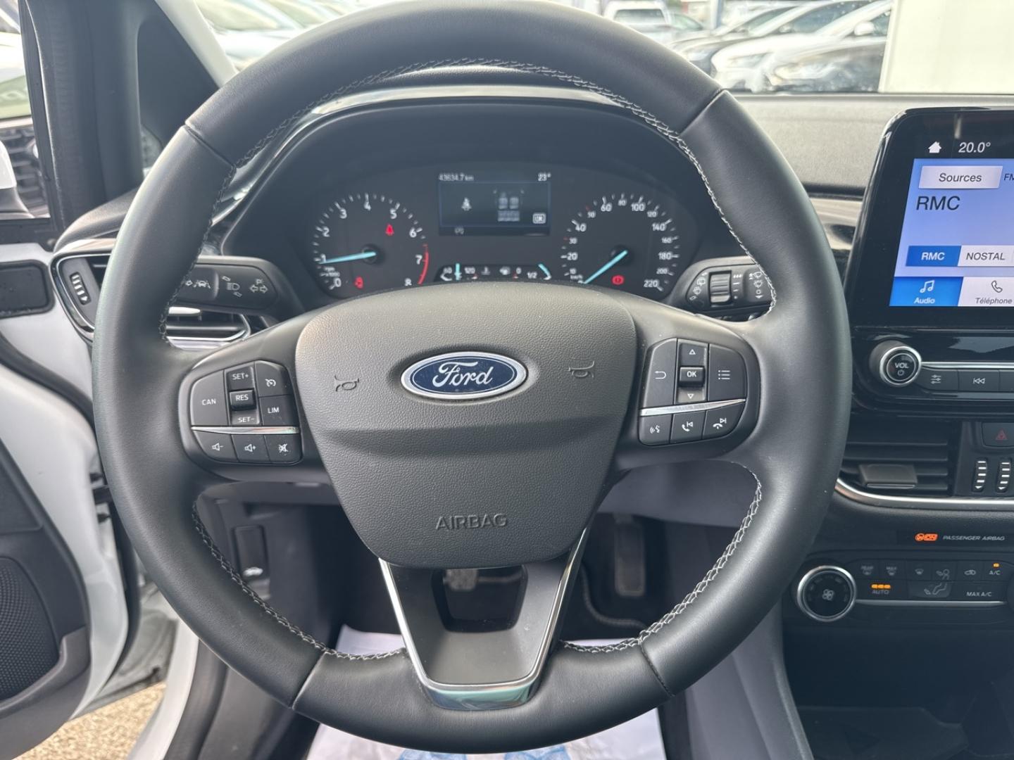 Image FORD Fiesta 1.0 Flexifuel 95 ch Titanium Business 5p