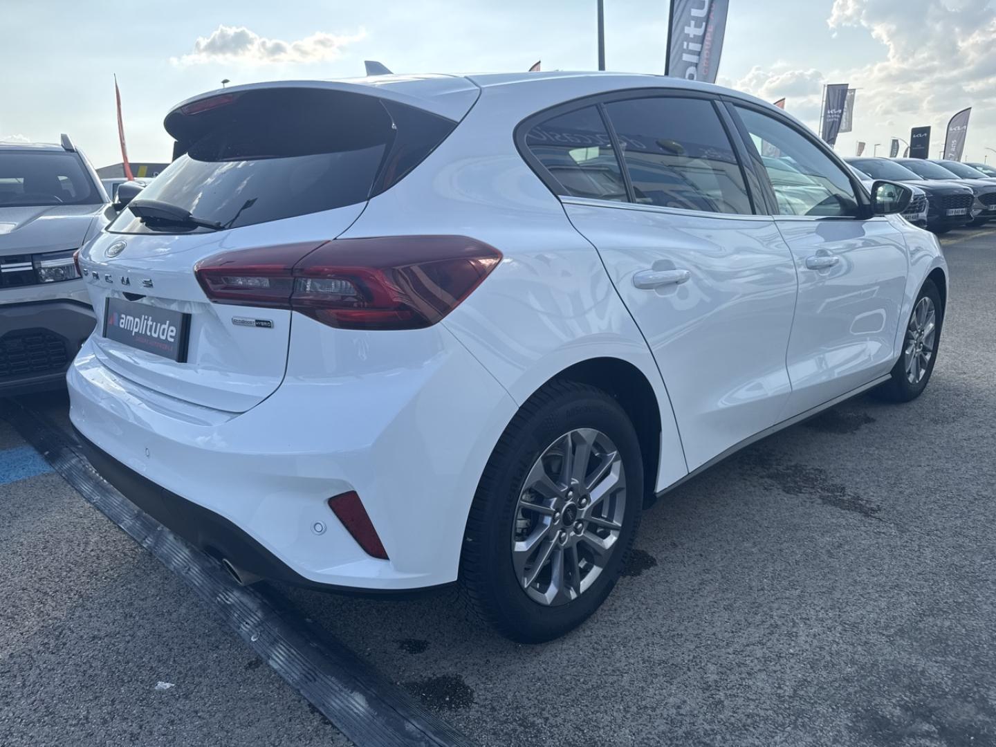 Image FORD Focus 1.0 Flexifuel mHEV 125 ch Titanium X Business