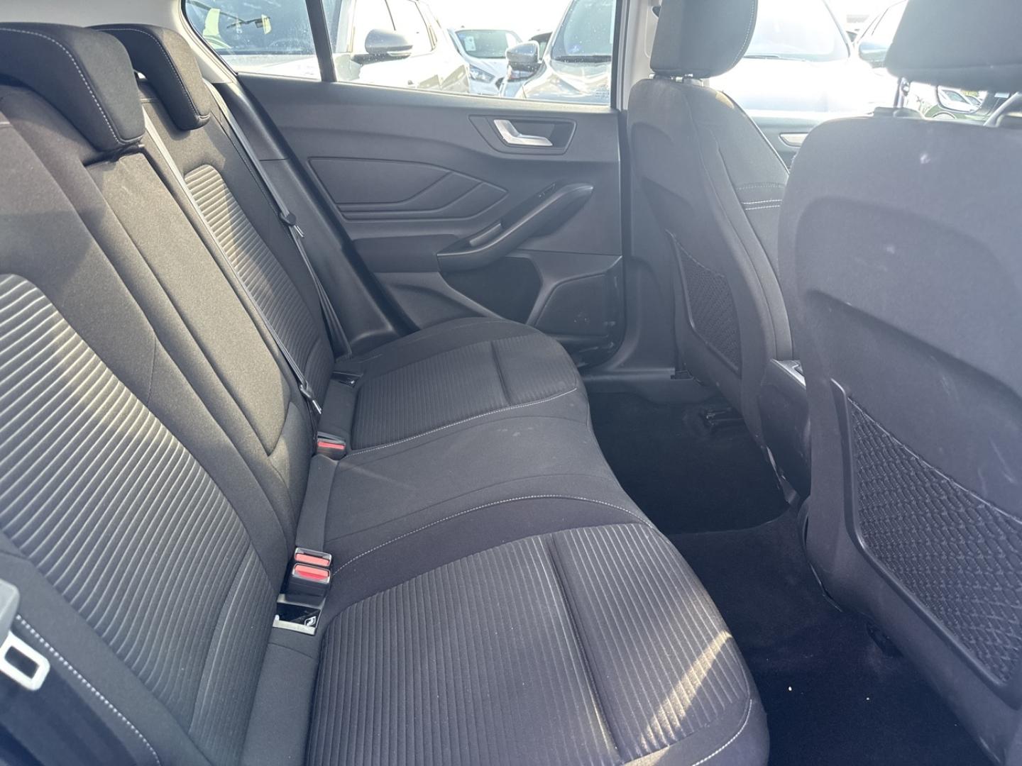 Image FORD Focus 1.0 Flexifuel mHEV 125 ch Titanium X Business