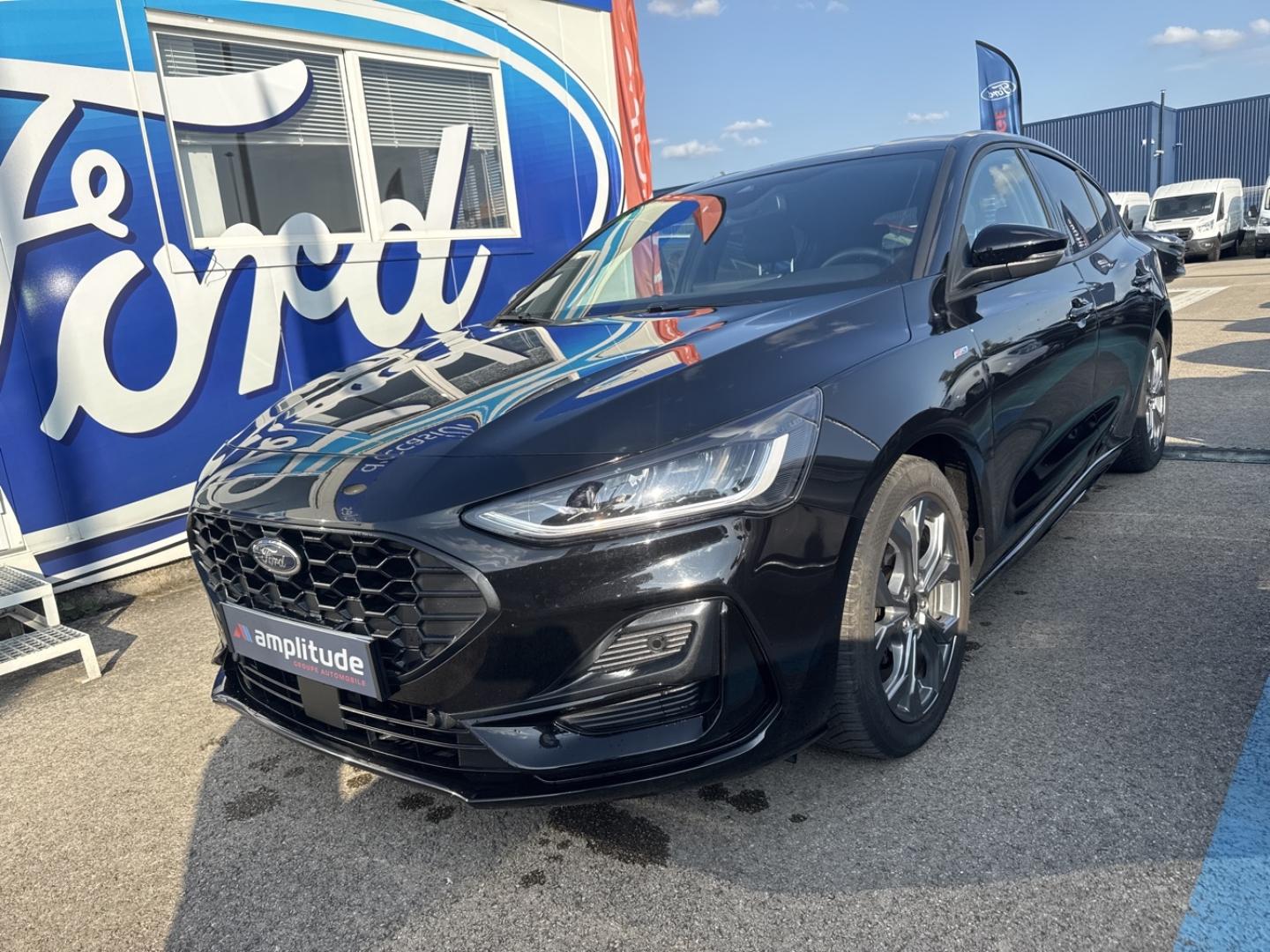Photo FORD Focus 1.0 Flexifuel mHEV 125 ch ST-Line X