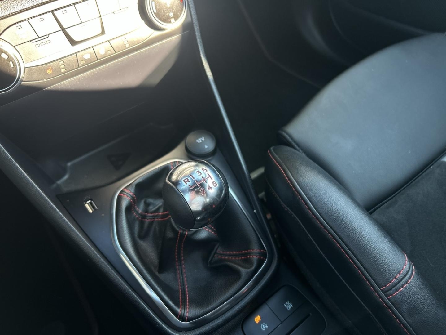 Image FORD Fiesta 1.5 EcoBoost 200ch ST 5p