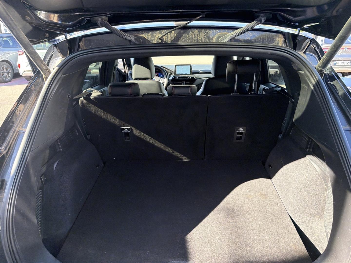 Image FORD Kuga 2.5 Duratec 190ch FHEV ST-Line X BVA i-AWD 4X4