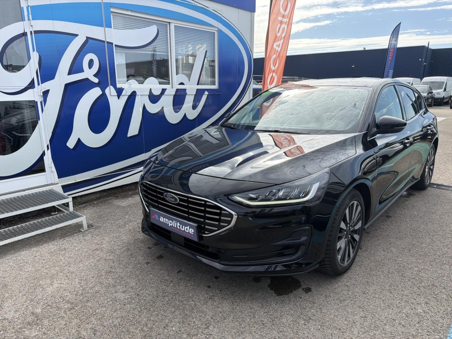 Photo FORD Focus 1.0 Flexifuel mHEV 125 ch Titanium X Business