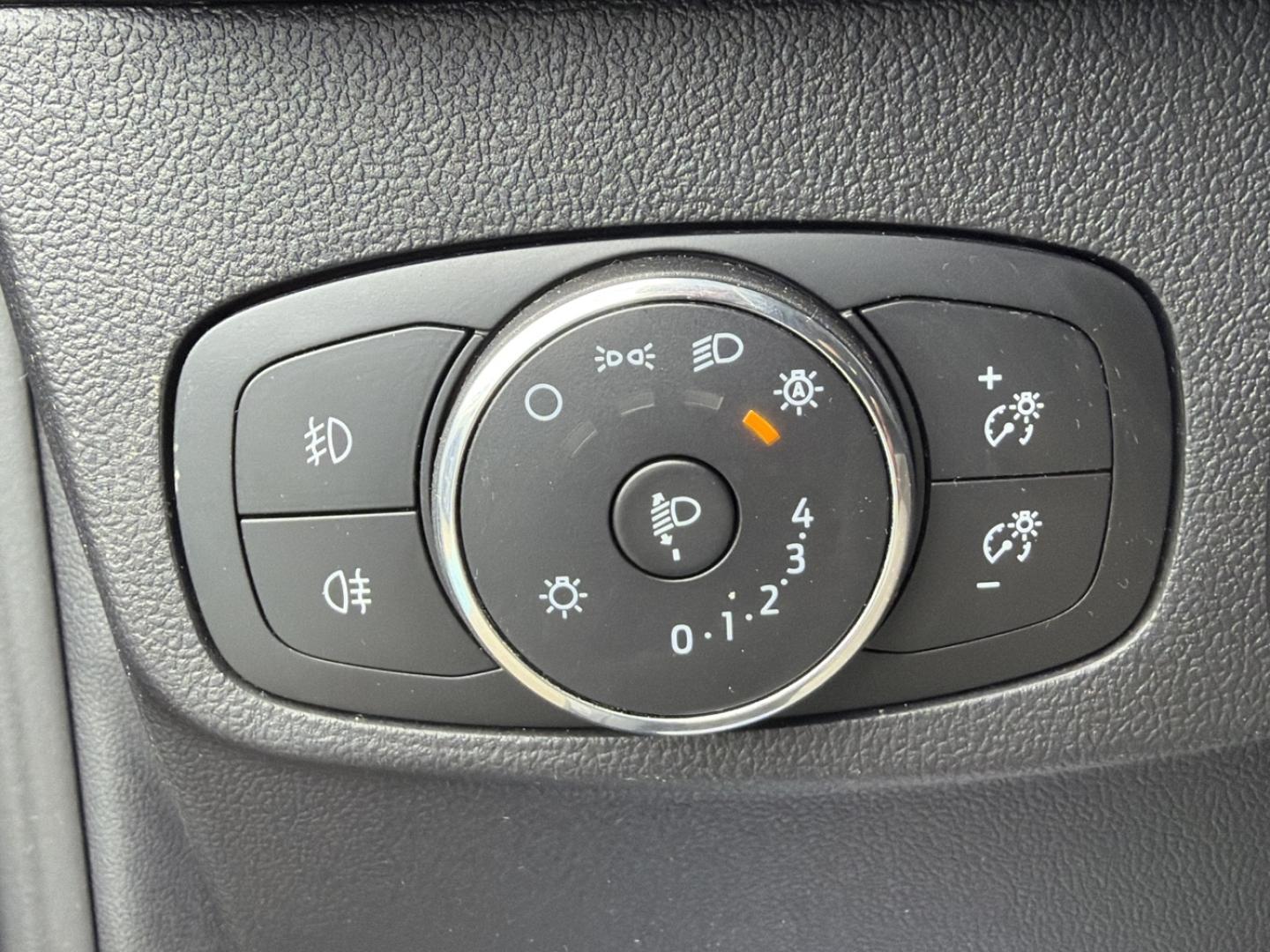 Image FORD Focus 1.0 Flexifuel mHEV 125 ch Titanium X Business