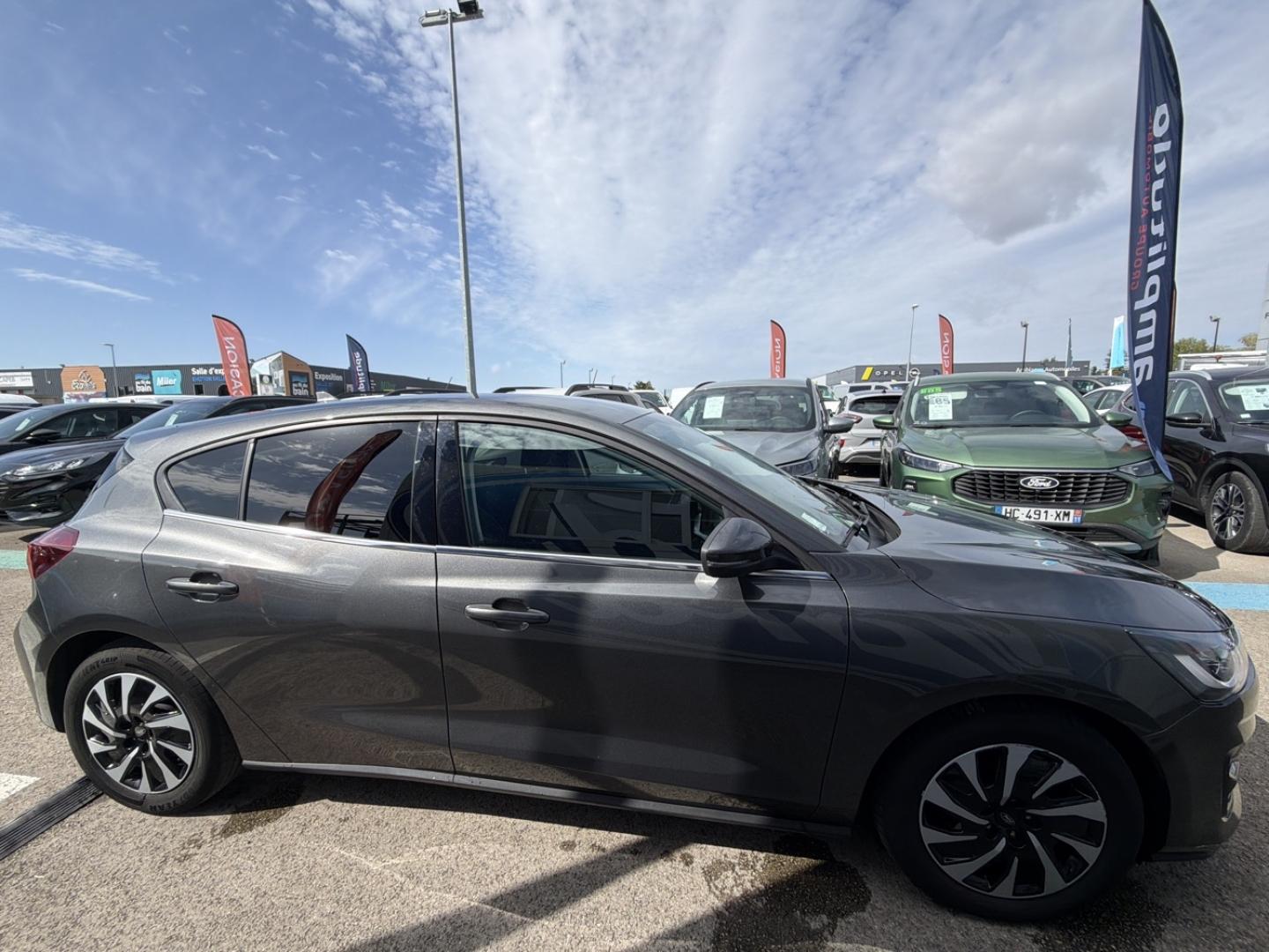Image FORD Focus 1.0 Flexifuel mHEV 125 ch Titanium X Business