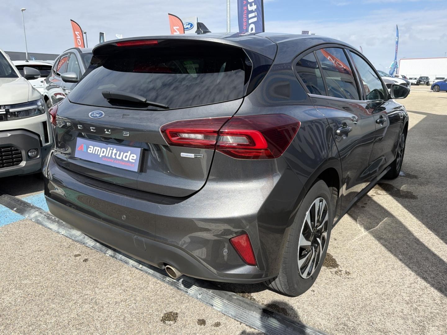 Image FORD Focus 1.0 Flexifuel mHEV 125 ch Titanium X Business