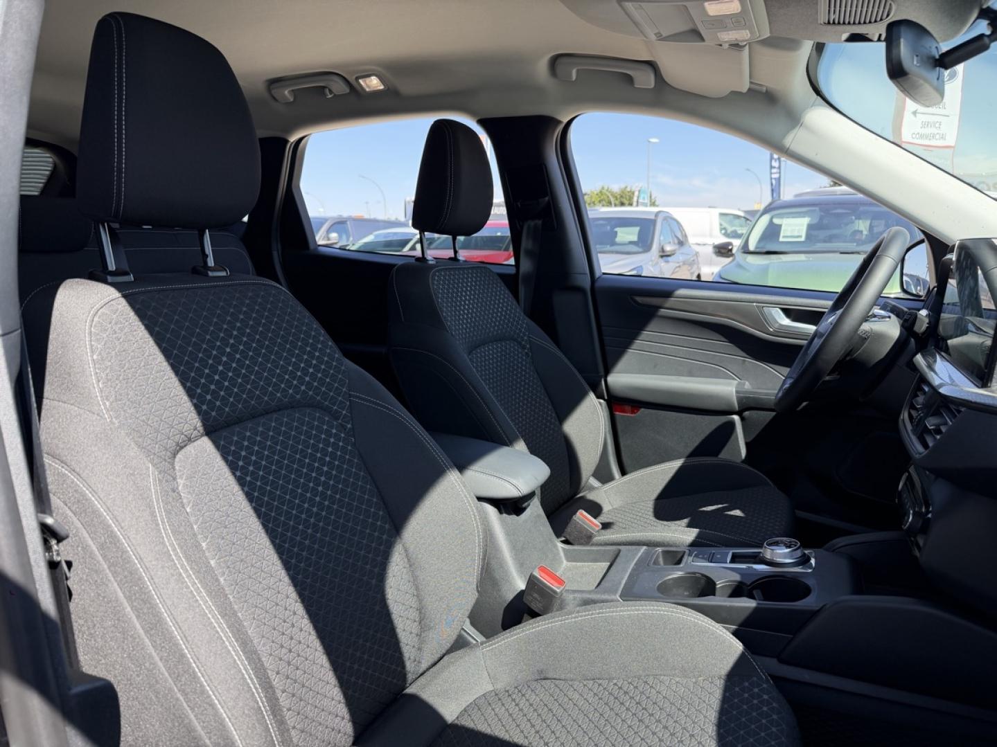 Image FORD Kuga 2.5 Duratec 180ch Hybrid FlexiFuel Titanium Business Powershift