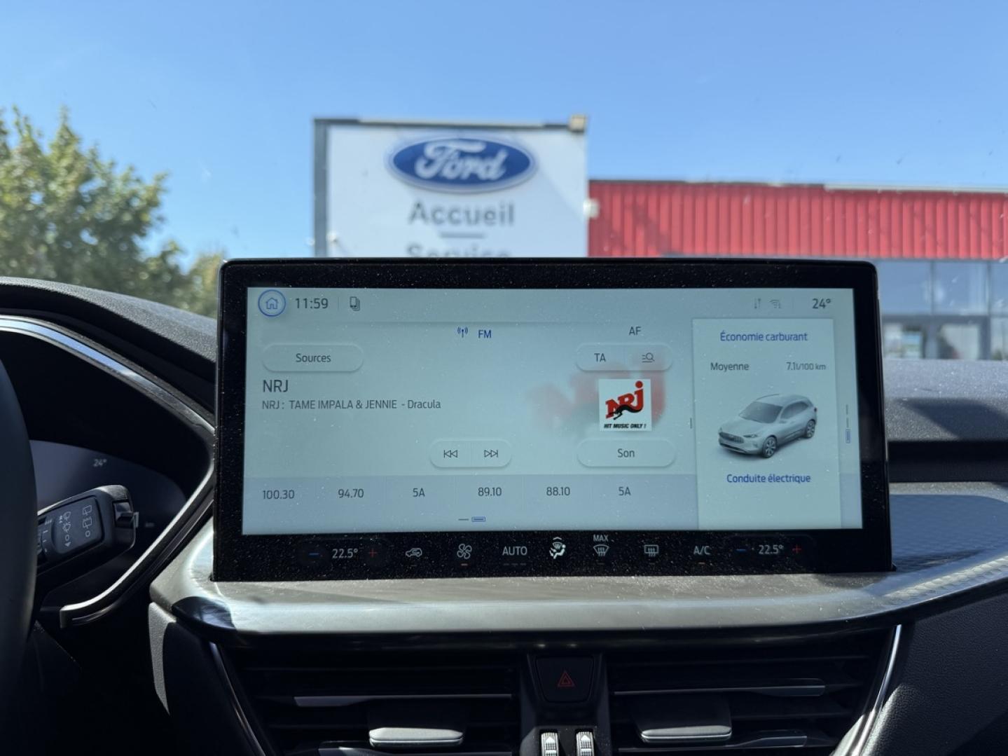 Image FORD Kuga 2.5 Duratec 180ch Hybrid FlexiFuel Titanium Business Powershift