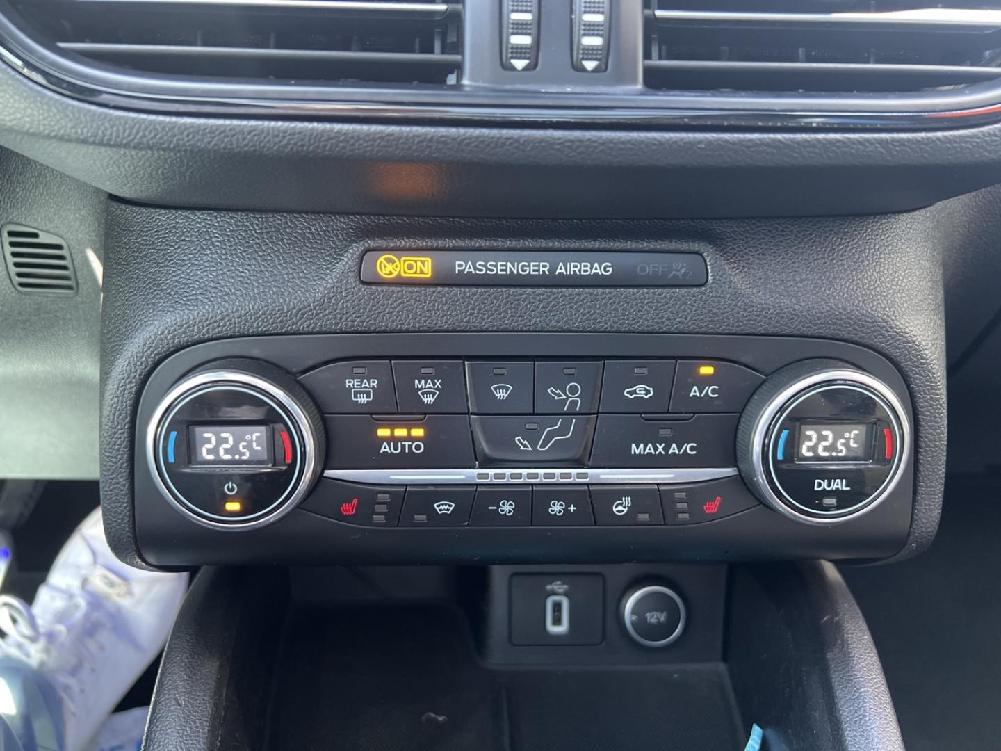 Image FORD Focus 1.5 EcoBlue 120ch ST-Line