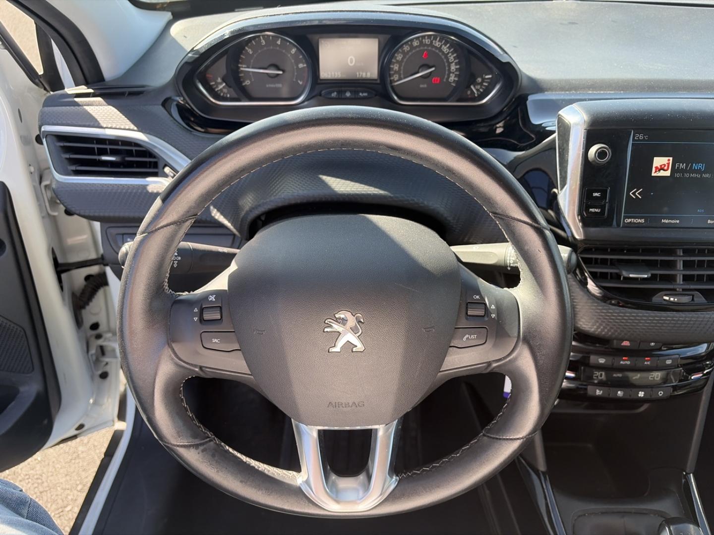 Image PEUGEOT 2008 1.2 PureTech 82ch E6.c Allure