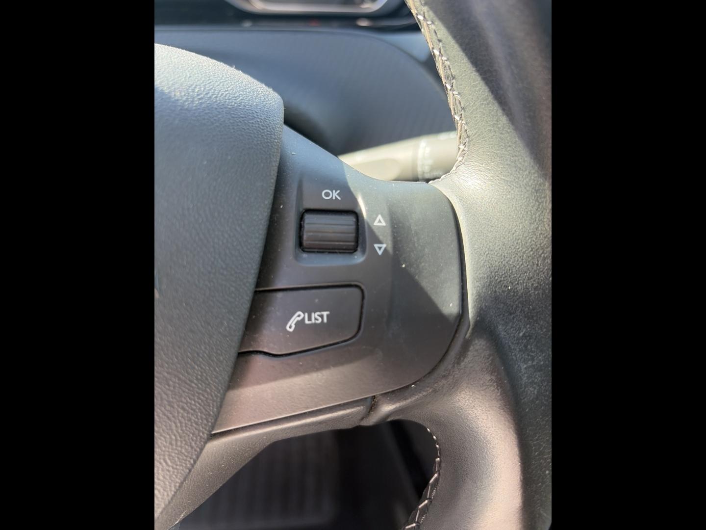Image PEUGEOT 2008 1.2 PureTech 82ch E6.c Allure