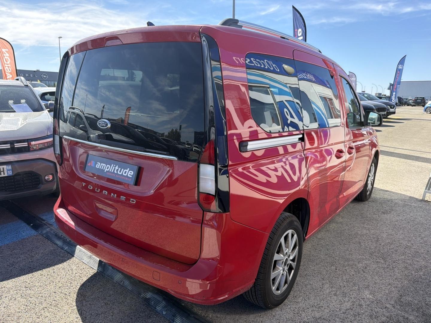 Image FORD Tourneo Connect 2.0 EcoBlue 122ch Titanium