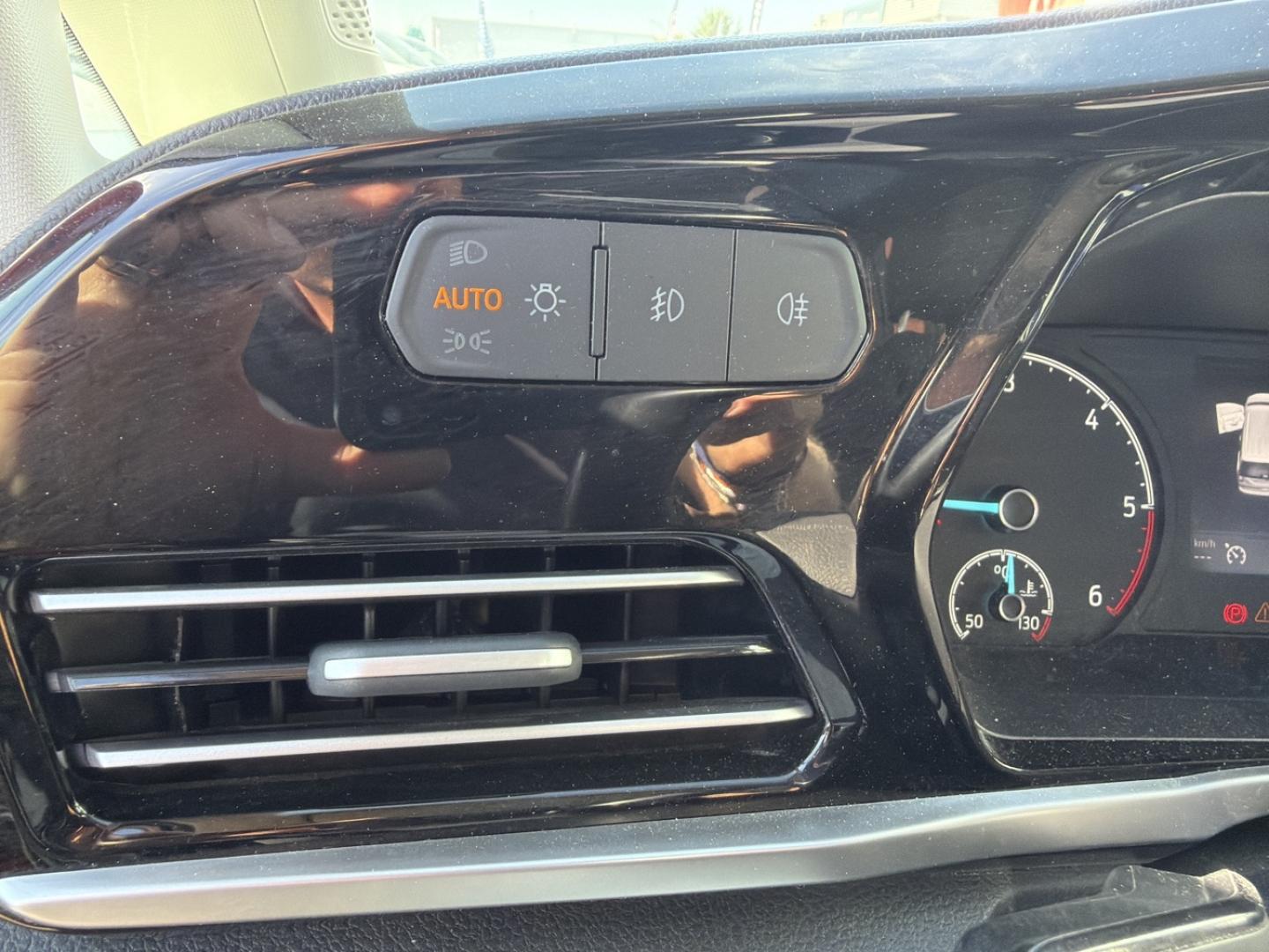 Image FORD Tourneo Connect 2.0 EcoBlue 122ch Titanium