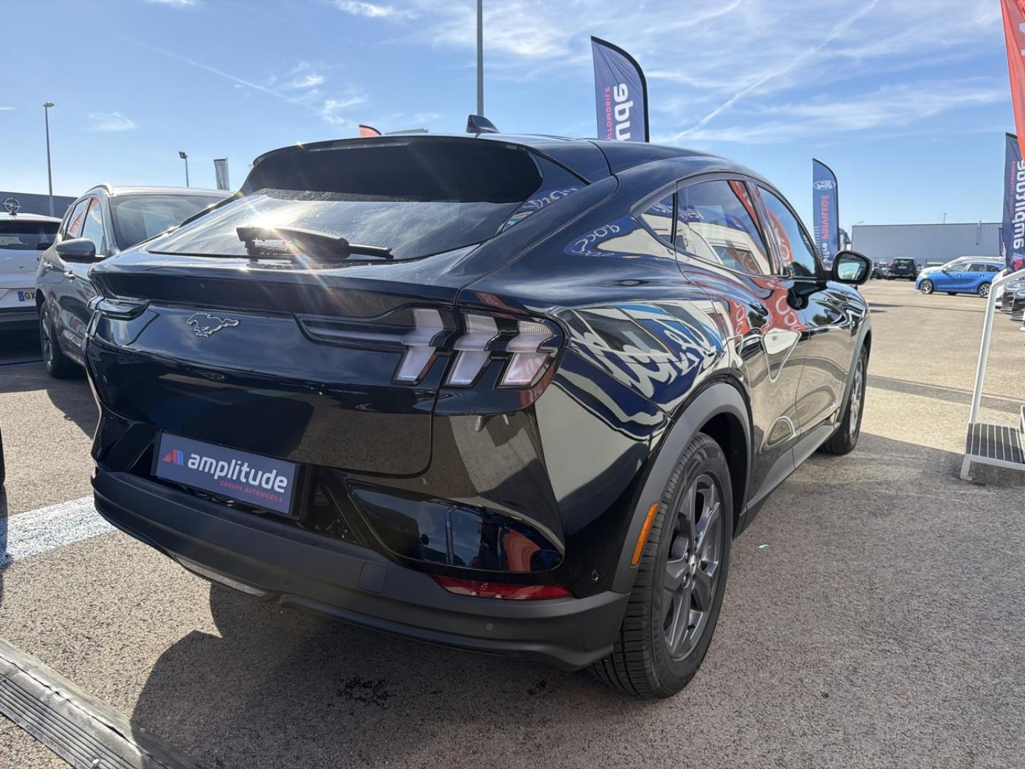Image FORD Mustang Mach-E 269ch Standard Range 76kWh Mach-E Propulsion